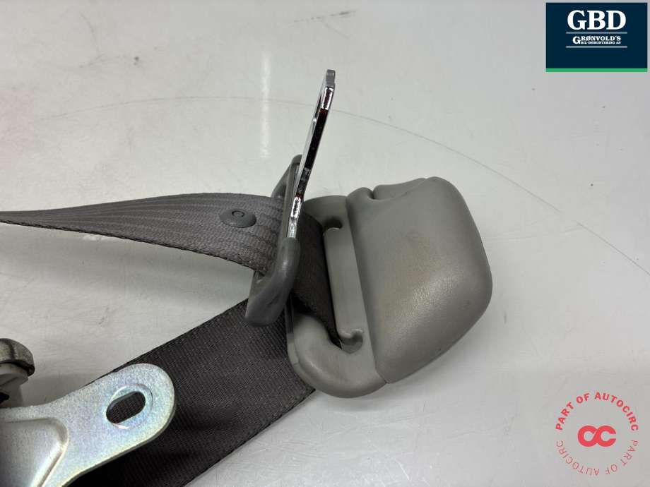 Sikkerhetsbelte foran høyre til Toyota Hilux 2006-2011 (732100K103B0|G087917|732100K100B0)
