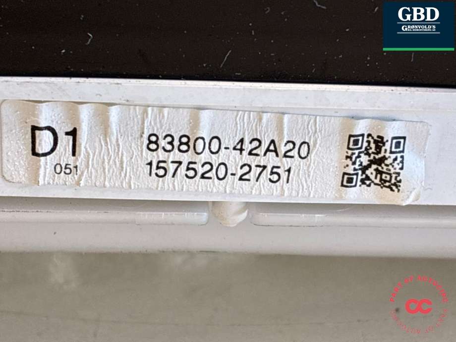 Instrumentpanel til Toyota RAV4 2000-2006 (Type II) (8380042A20|)