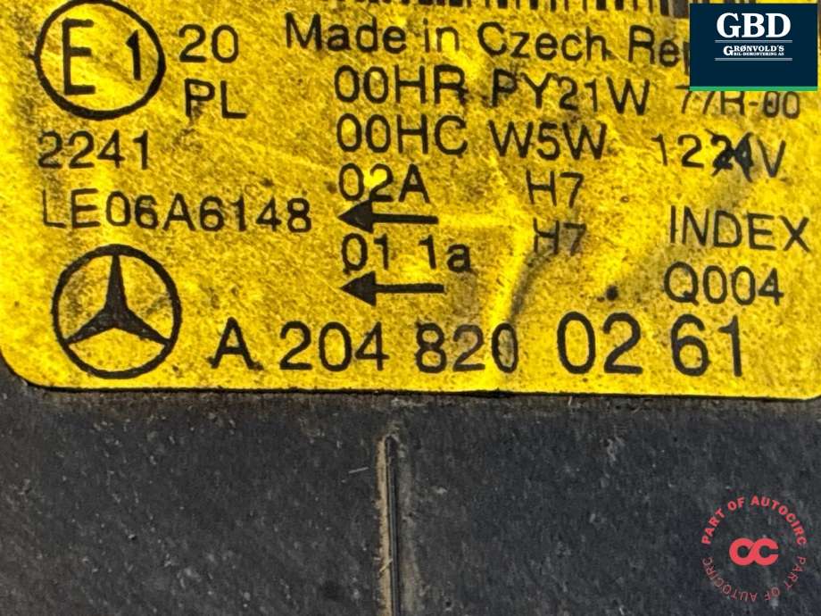 Frontlykt høyre halogen til Mercedes C-Klasse 2007-2011 (Fase 1) (W204) (W204) (A 204 820 84 61|A 204 820 02 61|A 204 906 52 03)