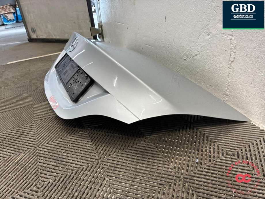 Bakluke sedan til Mercedes CLA 2013-2019 (C117) (C117) (A 117 750 00 75|)