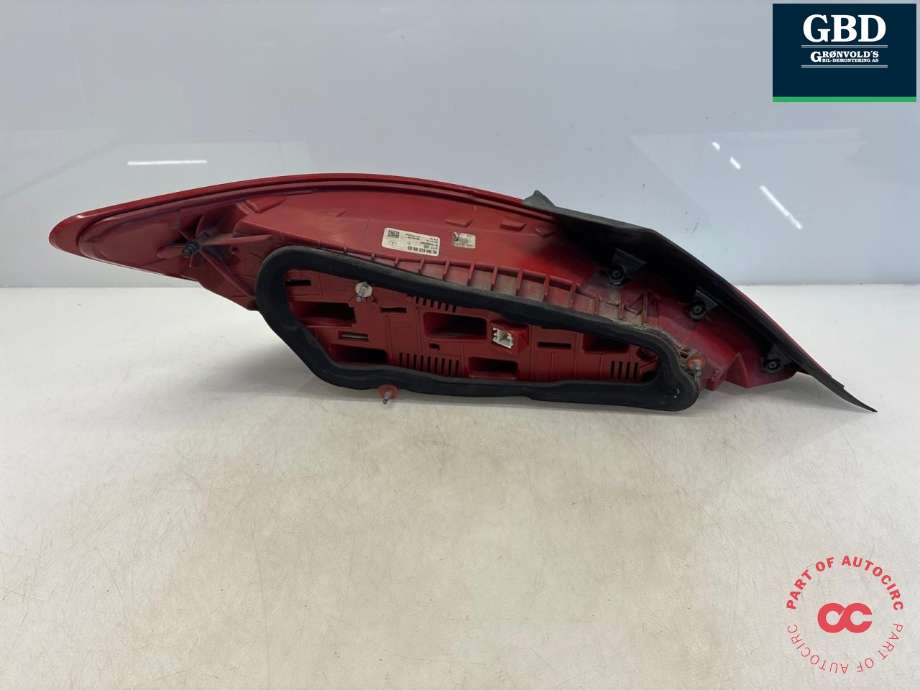 Baklykt høyre til Mercedes CLA 2013-2019 (C117) (C117) (A 117 906 04 01|A 117 906 24 00|)