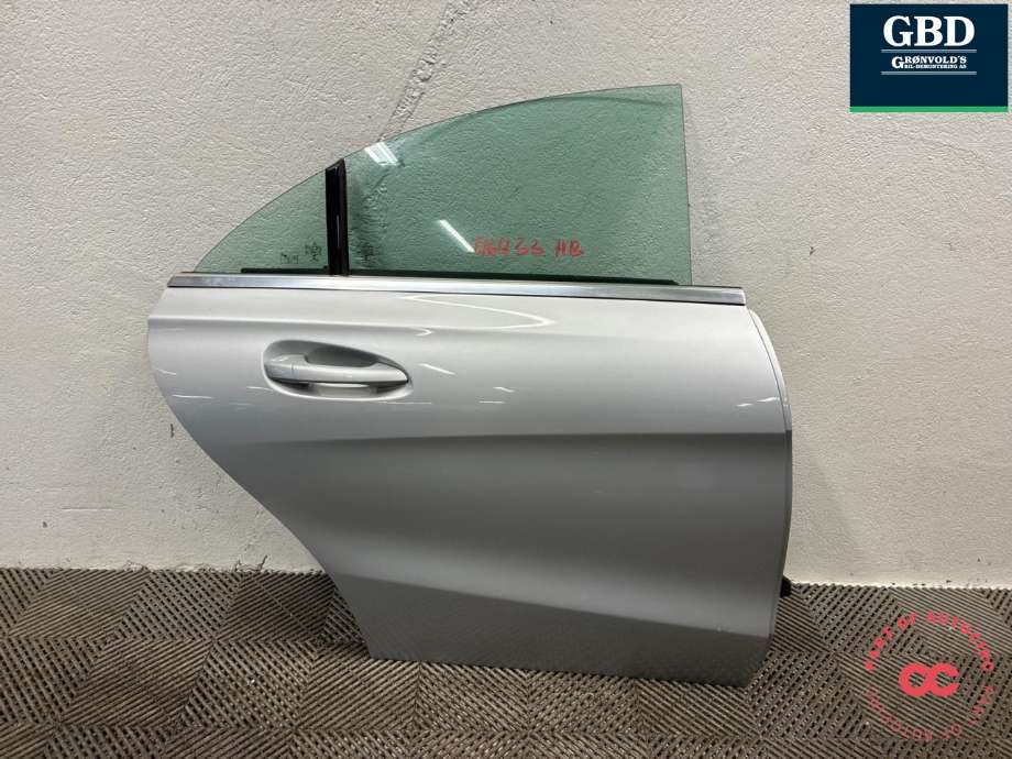 Dør høyre bak til Mercedes CLA 2013-2019 (C117) (C117) (A 117 730 02 05|)