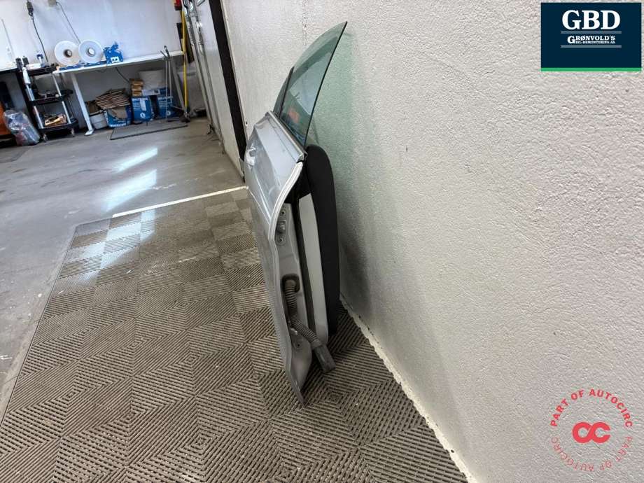 Dør høyre bak til Mercedes CLA 2013-2019 (C117) (C117) (A 117 730 02 05|)