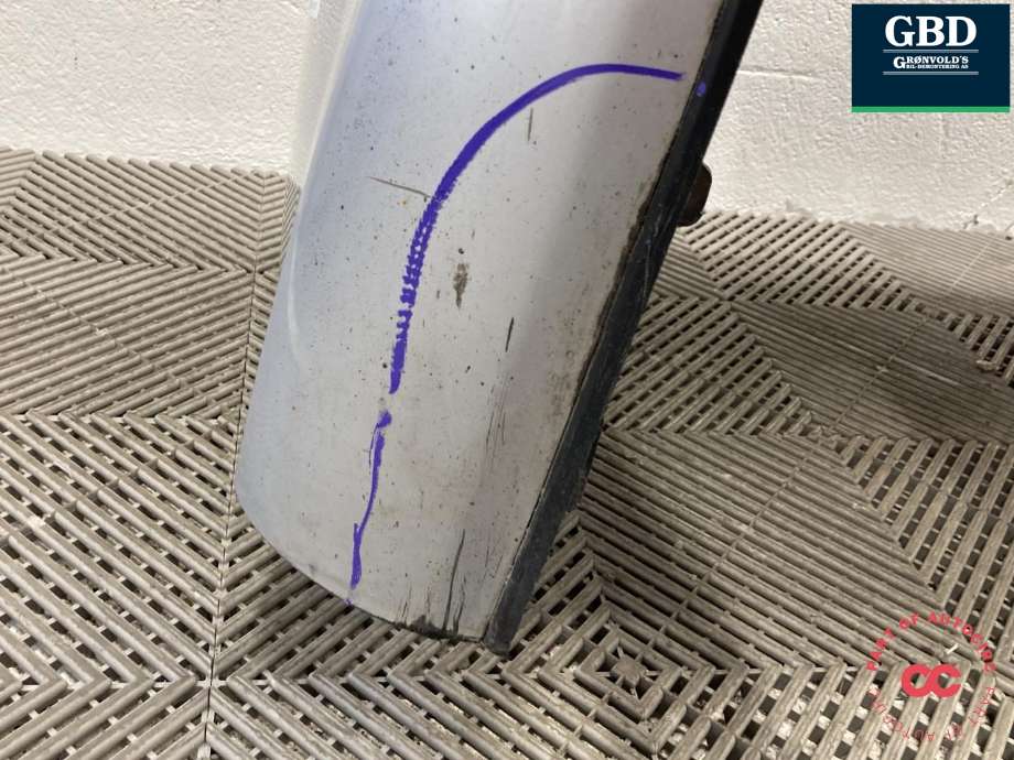 Støtfanger bak til Mercedes CLA 2013-2019 (C117) (C117) (A 117 880 50 40|A 117 880 50 40 9999|)