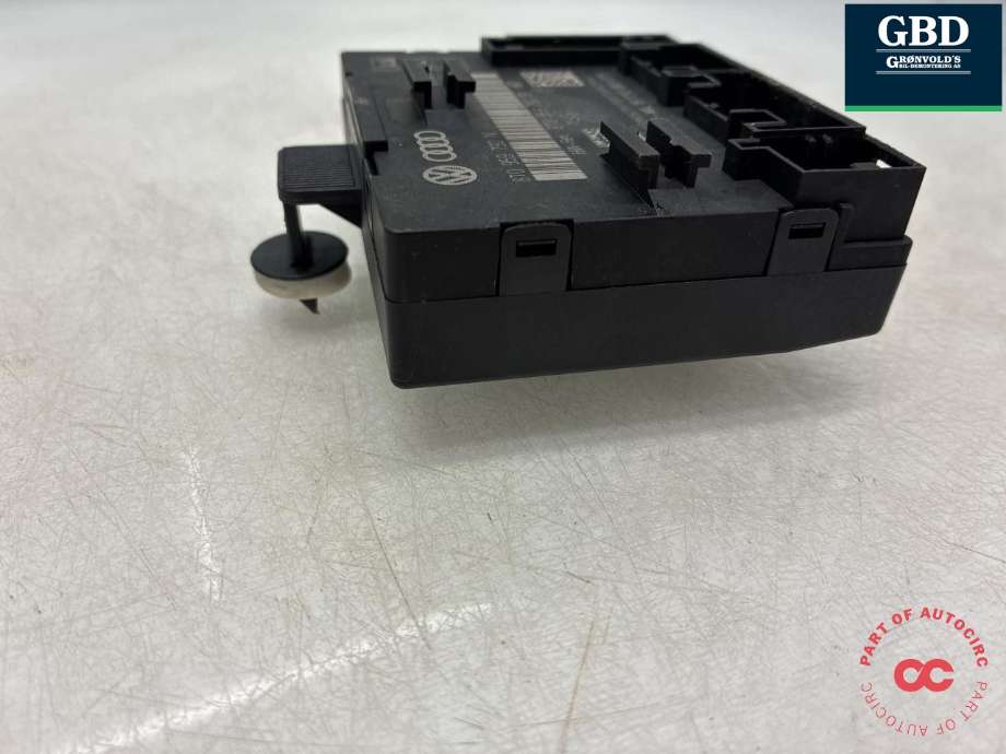 Styreenhet dør høyre foran til Audi A4 2007-2014 (Type IV) (B8) (B8) (8T0 959 792 G|8T0959792N|)