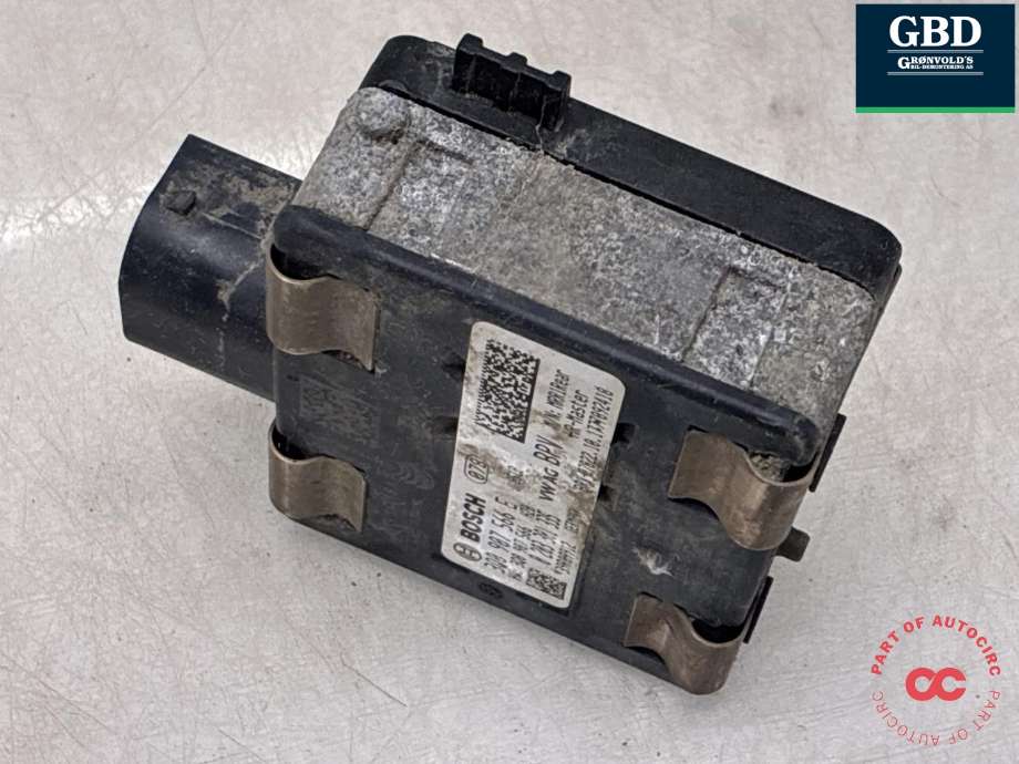 Sensor radar til VW Tiguan 2016-2020 (Type II, Fase 1) (3Q0 907 566 E|0 203 301 335)
