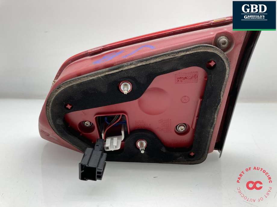 Baklykt venstre indre til VW Passat 2011-2015 (B7) (B7) (3AF 945 307 E|)
