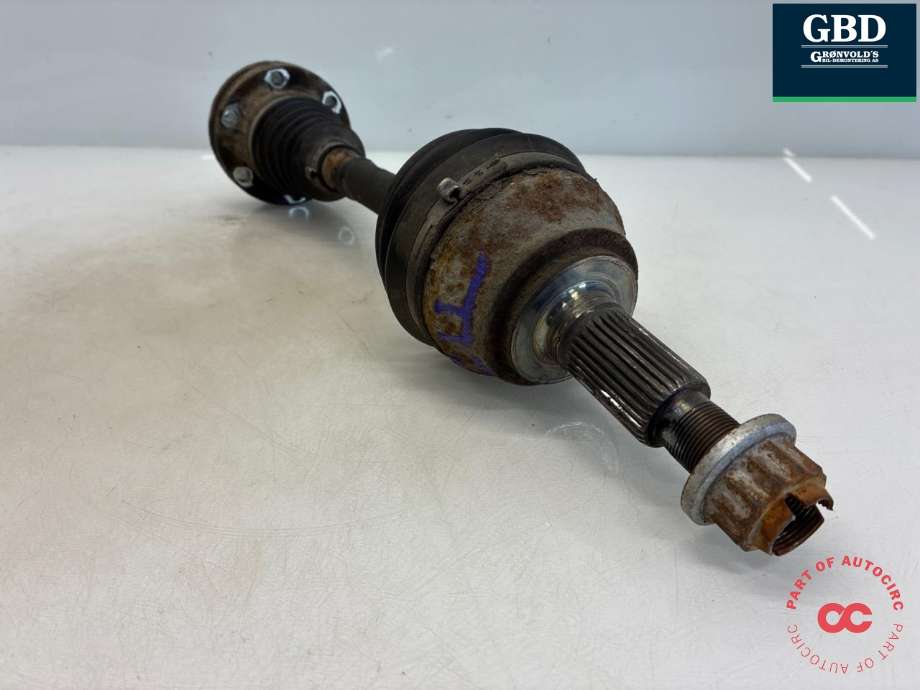 Drivaksel høyre foran, diesel/automat til Audi Q7 2006-2010 (Type I, Fase 1)  (7L0 407 271 F|7L0 407 271 FX|)
