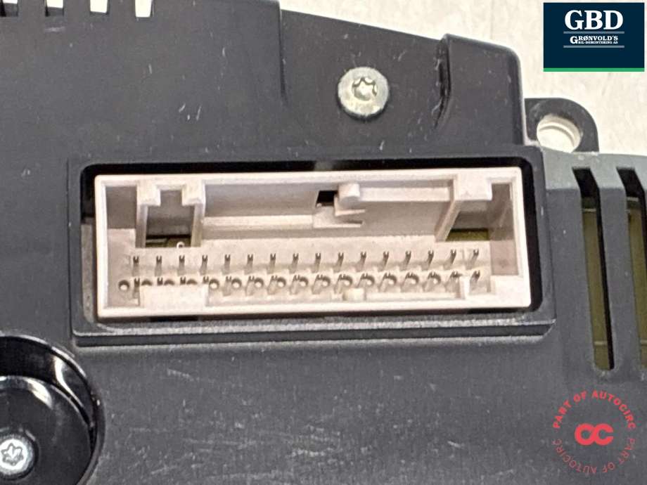 Instrumentpanel til Audi Q7 2006-2010 (Type I, Fase 1)  (4L0 920 932 J|4L0 920 932 JX|)