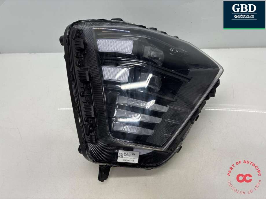 Frontlykt høyre full-LED til Hyundai Kona, 2024-->> (Type II)  (92102-J9600)