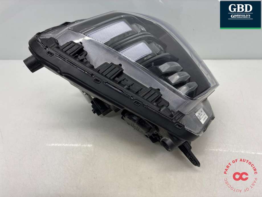 Frontlykt høyre full-LED til Hyundai Kona 2024-->> (Type II)  (92102-J9600|)