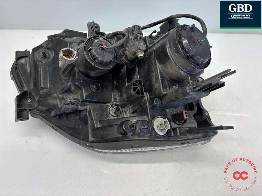 Frontlykt venstre halogen til Nissan X-Trail 2007-2014 (T31) (T31) (260603UF2C|260603UF2A|)
