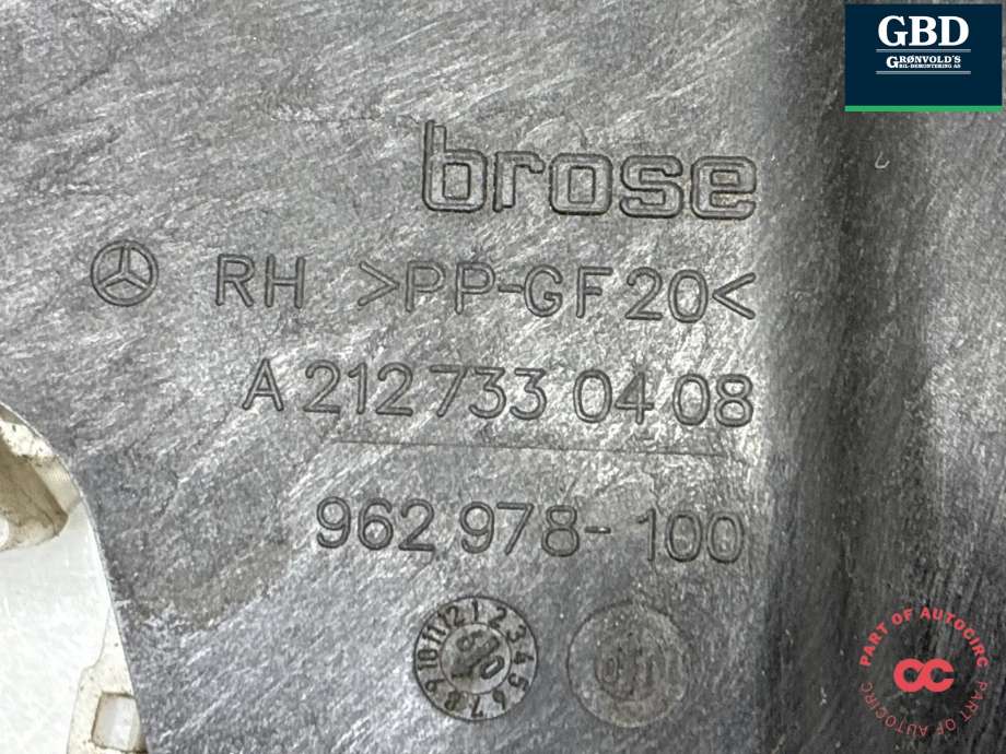 Låsekasse høyre bak til Mercedes E-Klasse 2009-2013 (Fase 1) (W212) (W212) (A 204 730 40 35|A 204 730 14 35|A 2127330408)