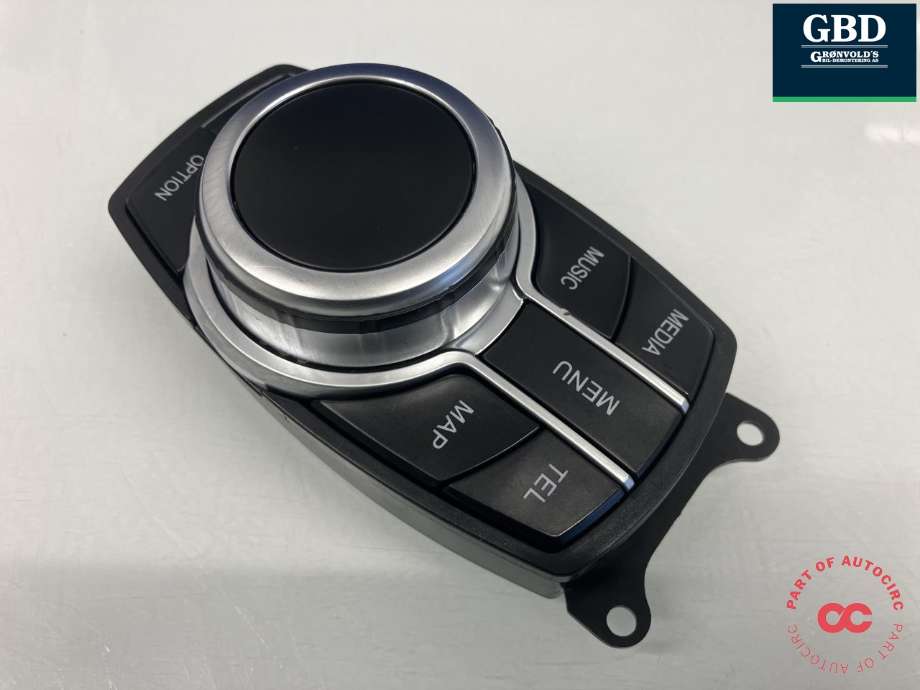Bilstereo navigasjon betjeningspanel til BMW X1 2009-2015 (E84) (E84) (65 82 9 334 611|65 82 9 240 956|)