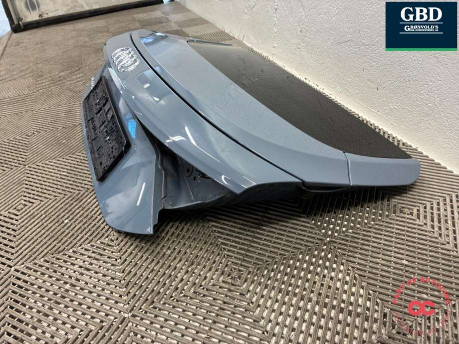 Bakluke sedan til Audi e-tron GT 2021-->>  (4J3 827 025 B|)