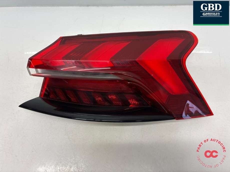 Baklykt høyre til Audi e-tron GT, 2021-->> (4J3 945 092 F)