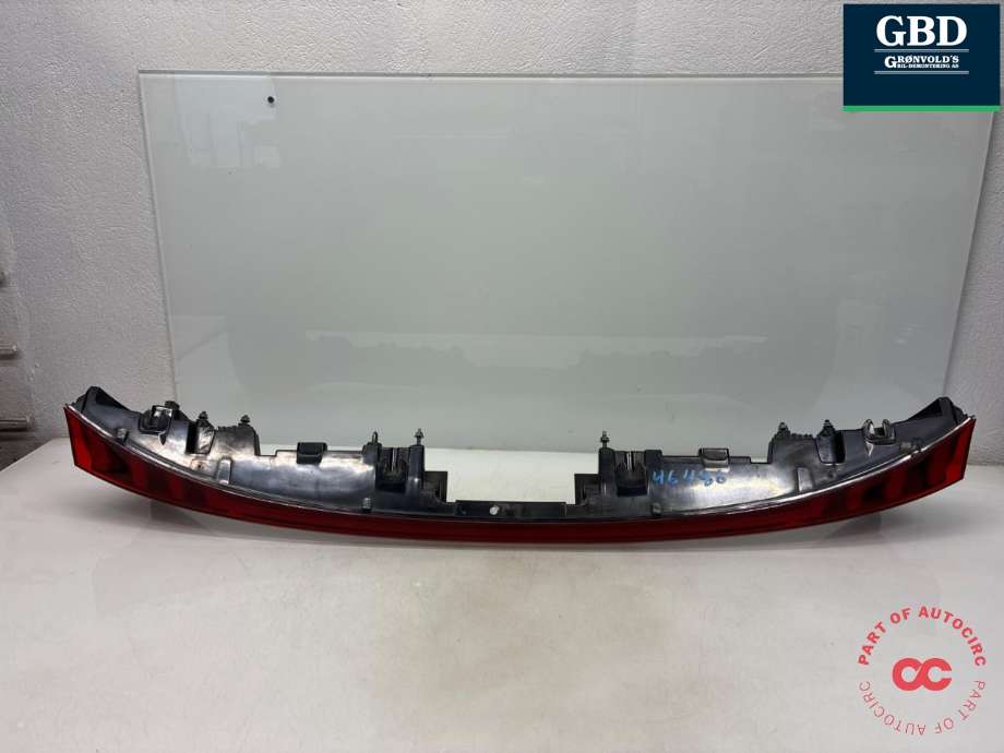 Baklykt midtre til Audi e-tron GT 2021-->> (4J3 945 095|)