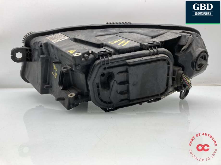 Frontlykt høyre xenon til Audi A6 2008-2011 (Type III, Fase 2) (C6) (C6) (4F0 941 030 FR|4F0 941 030 CP|4F0 941 004 CP)