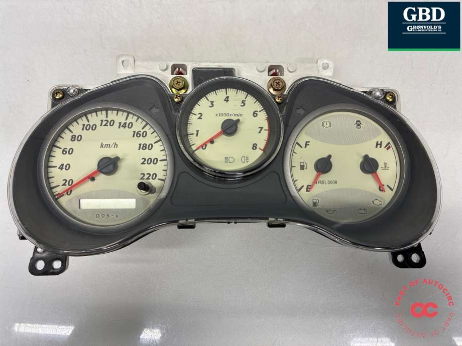 Instrumentpanel til Toyota RAV4 2000-2006 (Type II) (8380042861|)