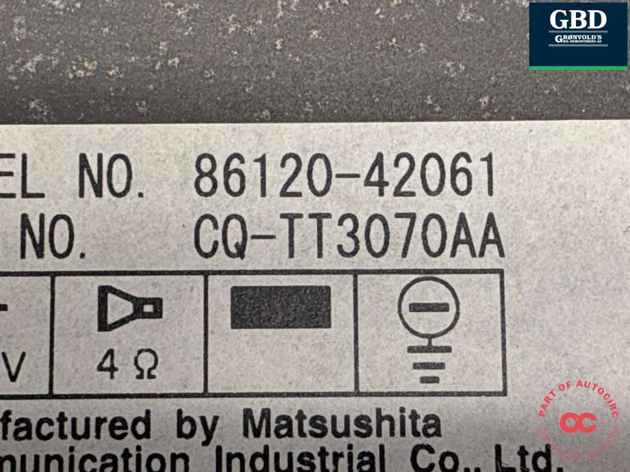 Bilstereo til Toyota RAV4 2000-2006 (Type II) (8612033440|8612033450|)