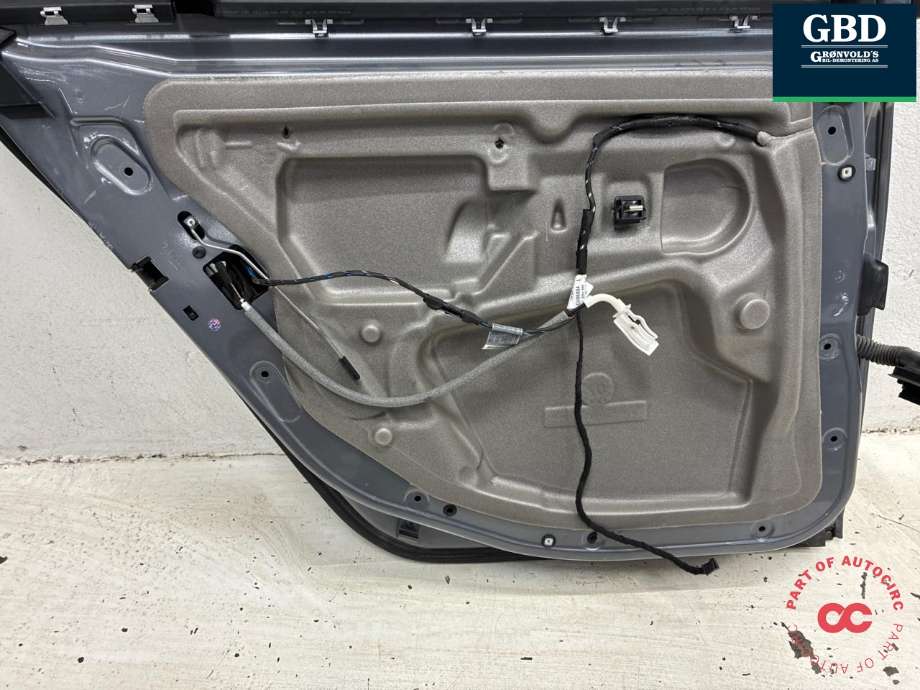 Dør venstre bak til BMW 5-Serie 2003-2010 (E60/E61) (E60/E61) (41 52 5 A2A 367|41 52 7 158 501|)