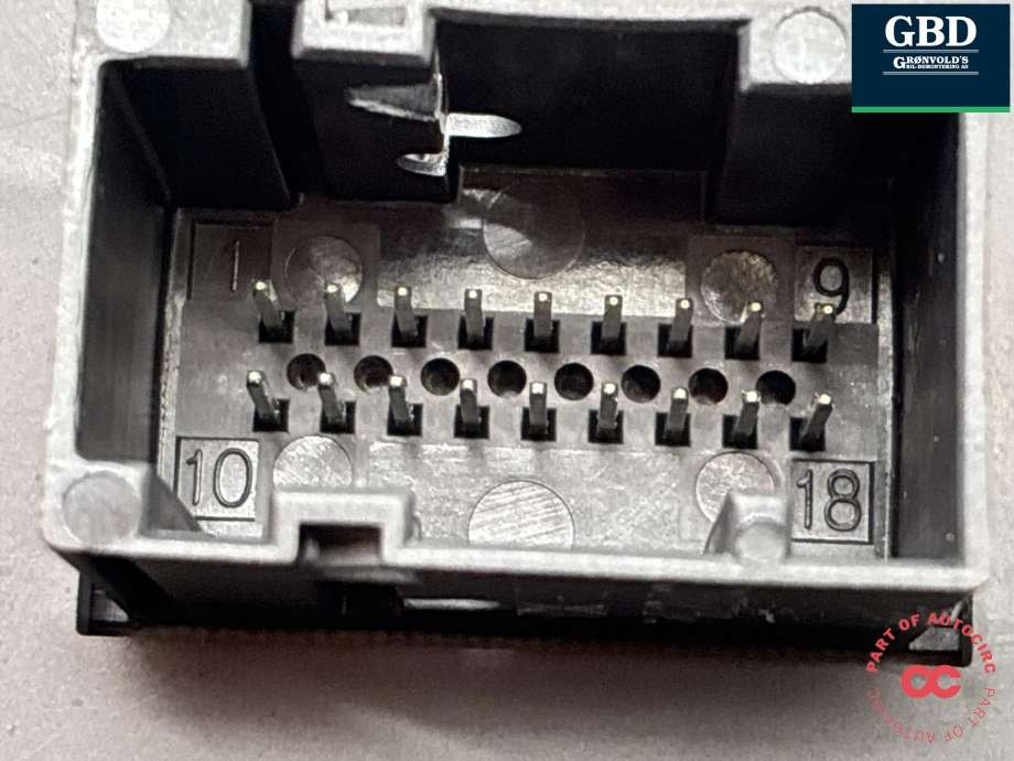 Instrumentpanel til Peugeot Boxer 2007-2013 (Type III, Fase 1)  (6103 NT|6106 ZR |  1358173080|16 090 564 80)