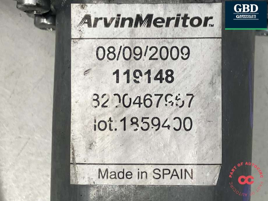 Ruteheis høyre foran til Nissan Interstar 2004-2010  (8070000QAF|8200467967|119148)