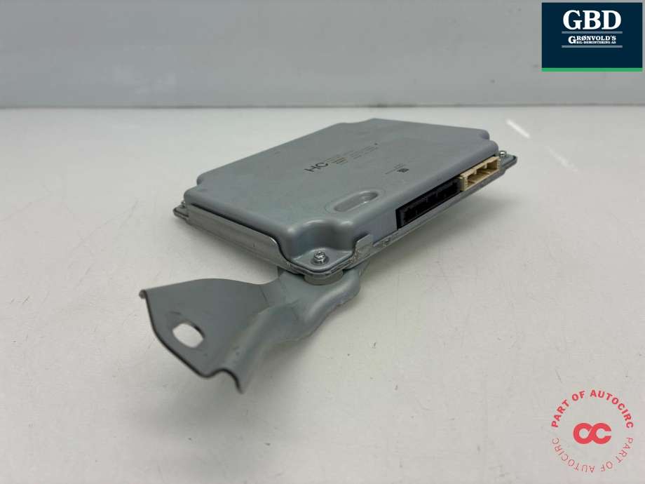 Styreenhet parkering til Toyota Land Cruiser 150 2014-->> (Fase 2)  (8679260670|)