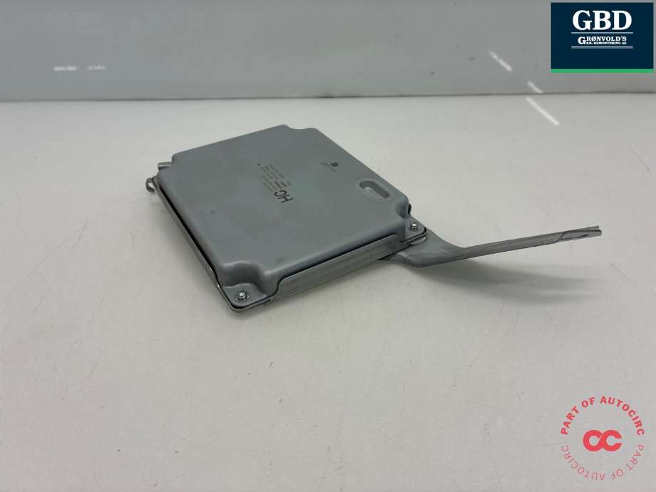 Styreenhet parkering til Toyota Land Cruiser 150 2014-->> (Fase 2)  (8679260670|)