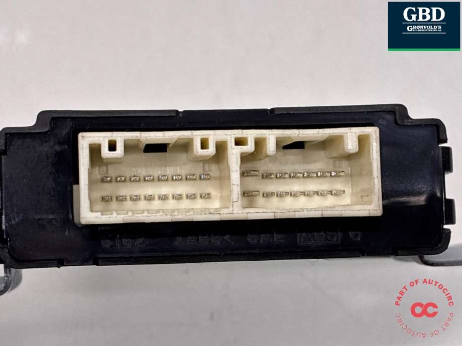 Styreenhet diverse til Toyota Land Cruiser 150 2014-->> (Fase 2) (8943060150|)