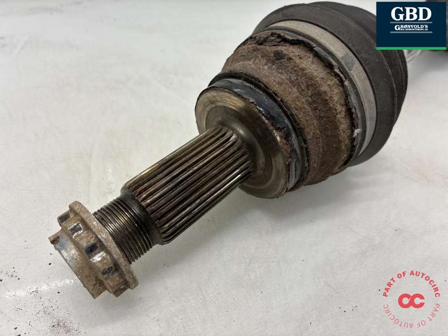 Drivaksel venstre foran, bensin/automat til BMW X5 2013-2018 (F15) (F15) (31 60 7 622 913|)