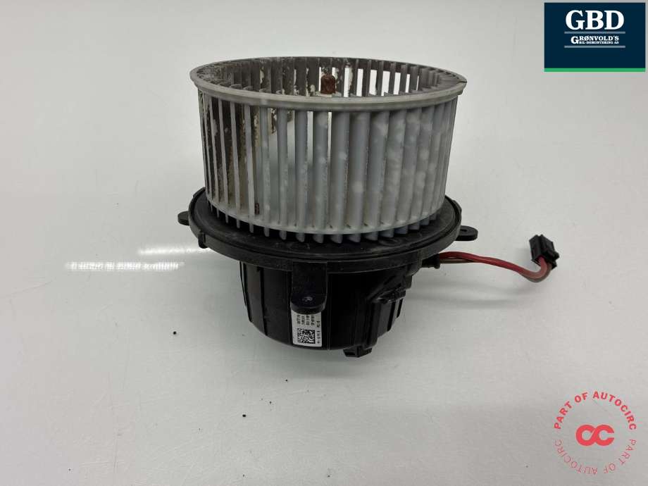 Varmeapparat motor til Mercedes Vito 2014-->> (W447) (W447) (A 000 830 47 01|)