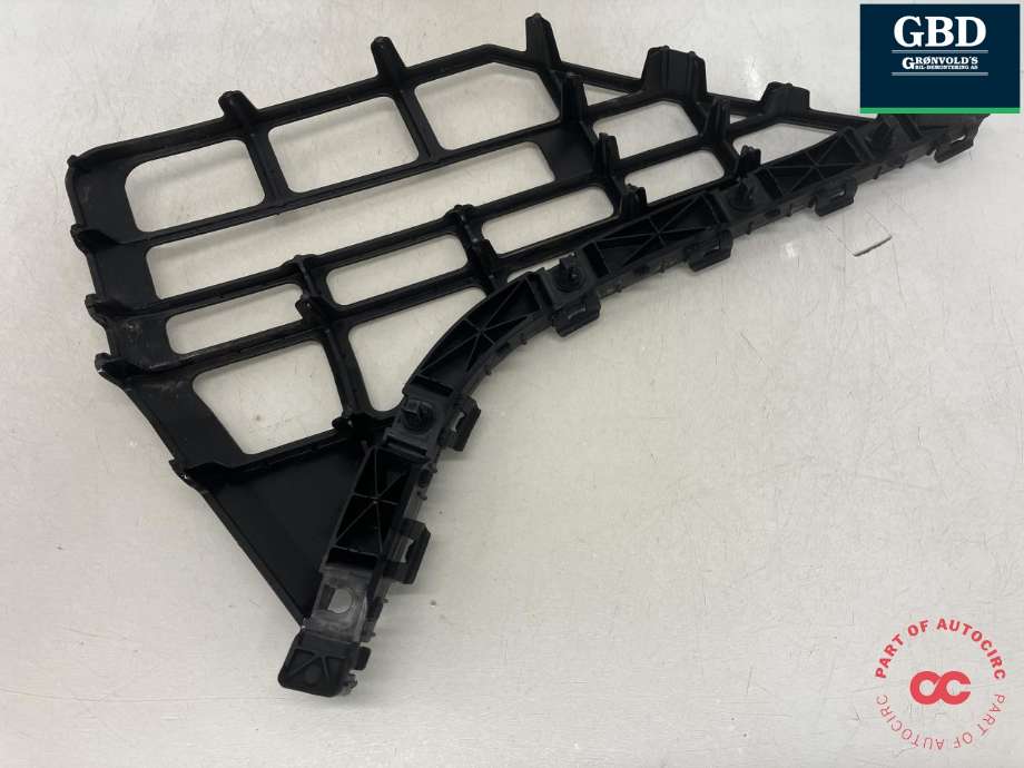 Støtfanger bak feste til Hyundai i40 2012-2017  (86614 3Z300|86616-3Z300|)