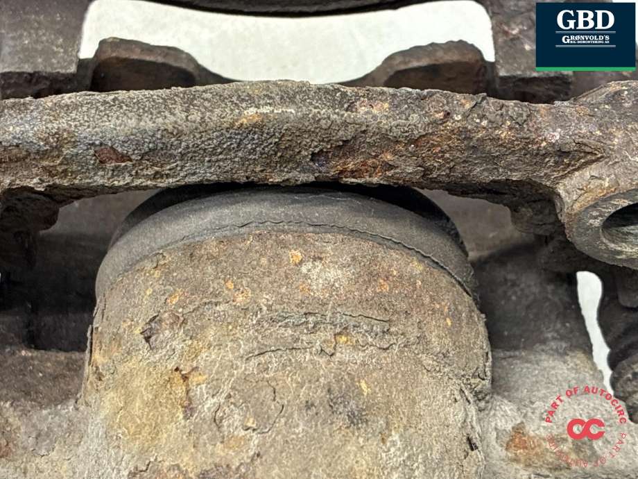 Bremsecaliper venstre foran til Mercedes 190 1984-1993 (W201) (W201) (A 000 420 50 83|A 000 420 52 83)