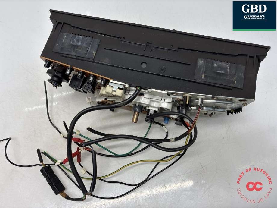 Instrumentpanel til Mercedes 190 1984-1993 (W201) (W201) (A 000 542 39 56|201 542 41 01|)
