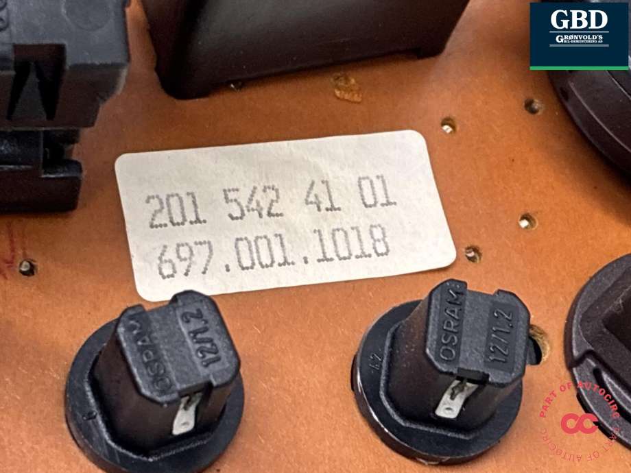 Instrumentpanel til Mercedes 190 1984-1993 (W201) (W201) (A 000 542 39 56|201 542 41 01|)