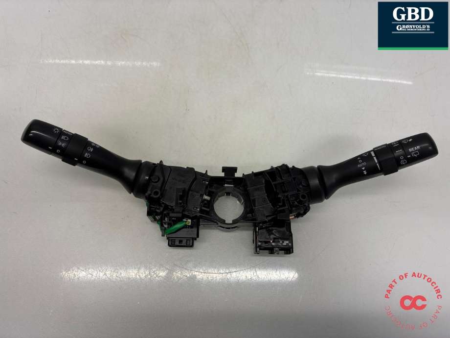 Bryter combi til Toyota Prius +7, 2012-2020 (Type III) (stasjonsvogn) (stasjonsvogn) (8465248180)