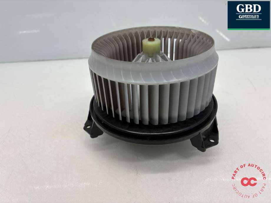 Varmeapparat motor til Toyota Prius +7 2012-2020 (Type III) (stasjonsvogn) (stasjonsvogn) (8710312080|272700-8083|)