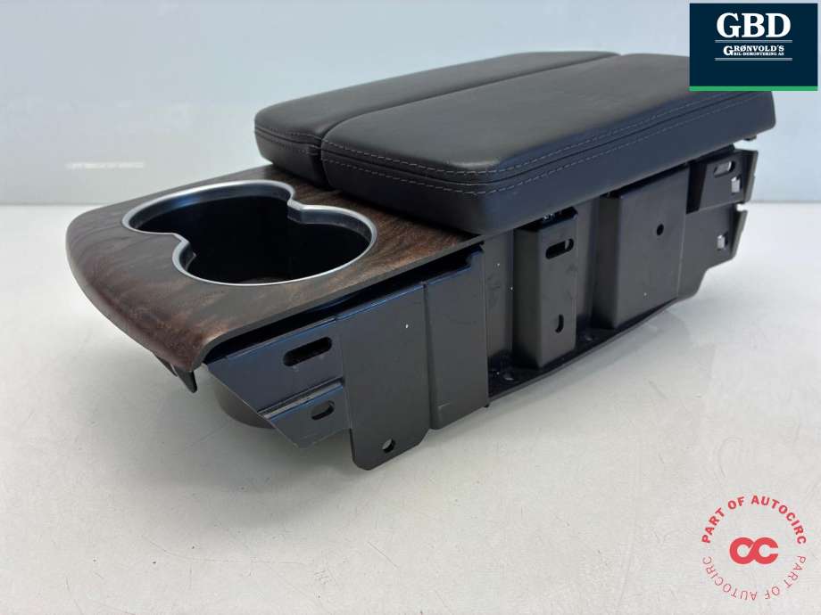 Midtarmlene foran til Tesla Model X 2016-->> (1048804-00-A|1055149-00-E | 1055149-S0-G|1055149-00-F | 1055149-00-G)
