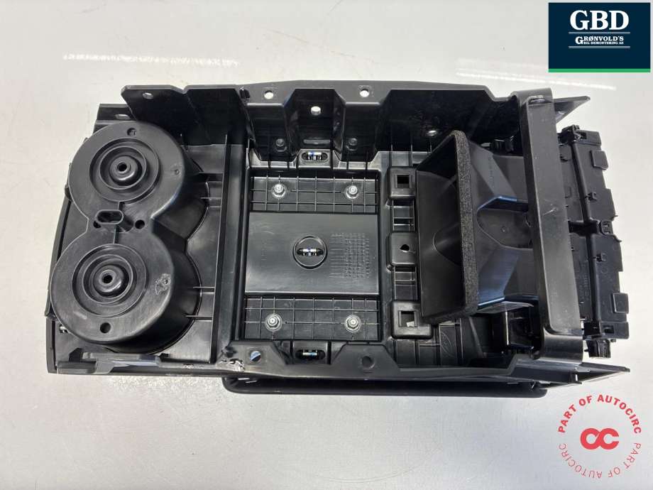 Midtarmlene foran til Tesla Model X 2016-->> (1048804-00-A|1055149-00-E | 1055149-S0-G|1055149-00-F | 1055149-00-G)
