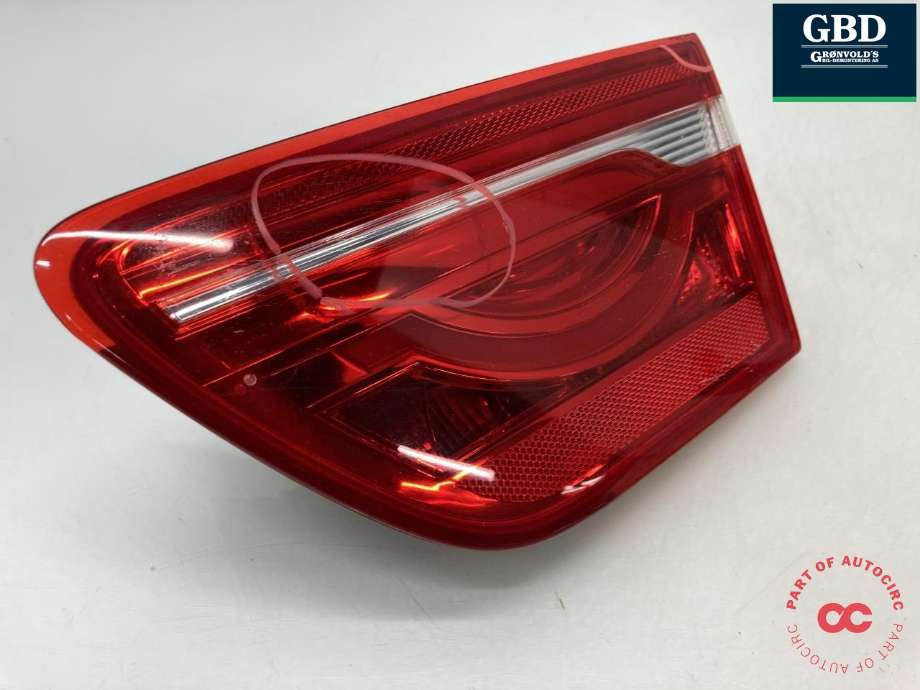 Baklykt høyre indre til Jaguar XE 2015-->>  (T4N39462|GX7315K272BH|T4N7914    | GX7315K272BG)