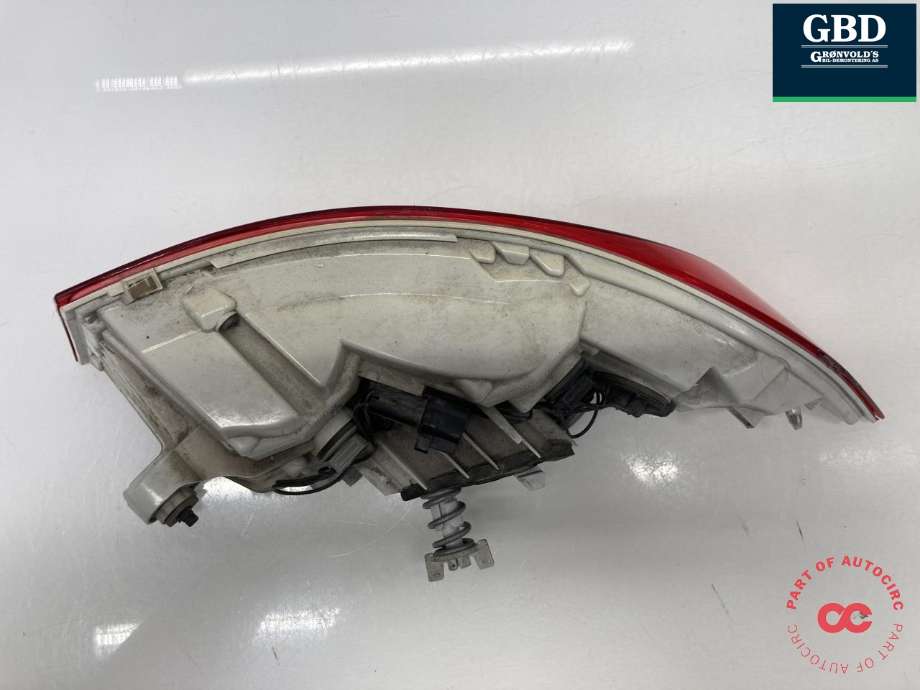 Baklykt venstre ytre til Jaguar XE 2015-->>  (T4N39459|GX7313405AK|T4N7913  | GX7313405AF)