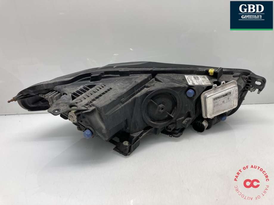 Frontlykt venstre xenon til Jaguar XE 2015-->>  (T4N17215|GX7313W030BG|T4N13848  | GX7313W030BF)
