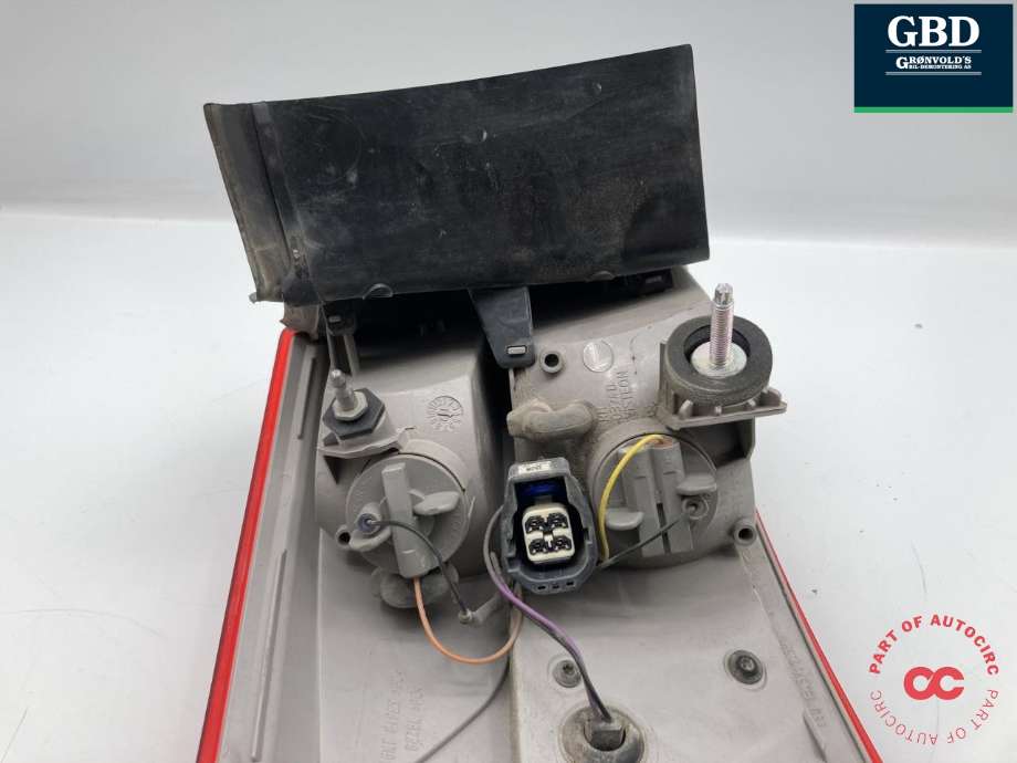 Baklykt høyre ytre til Ford Focus 2011-2014 (Type III, Fase 1) (1785519|BM51-13404-HG|BM51-13404-HF)