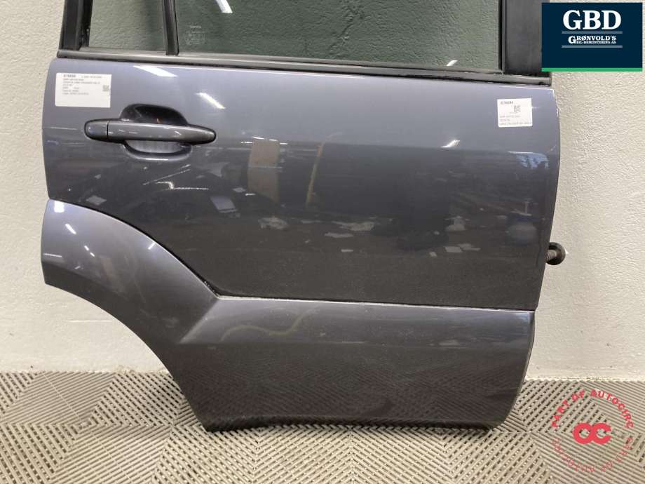 Dør høyre bak til Toyota Land Cruiser 120 2002-2009 (6700360260|)