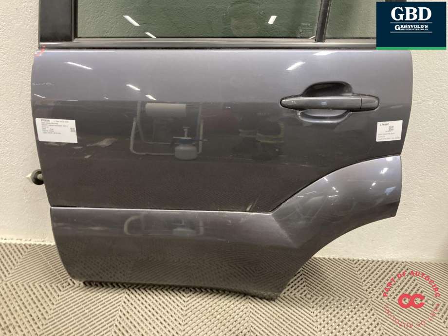 Dør venstre bak til Toyota Land Cruiser 120 2002-2009  (6700460260|)
