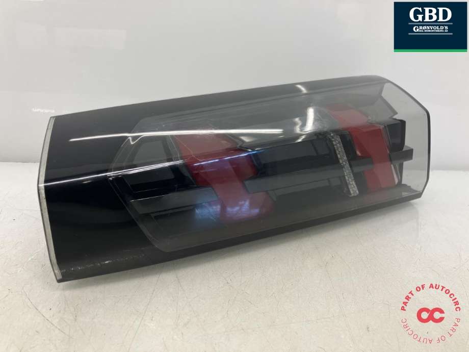 Baklykt høyre indre til Peugeot e-2008 2019-->>  (98 259 571 80|)