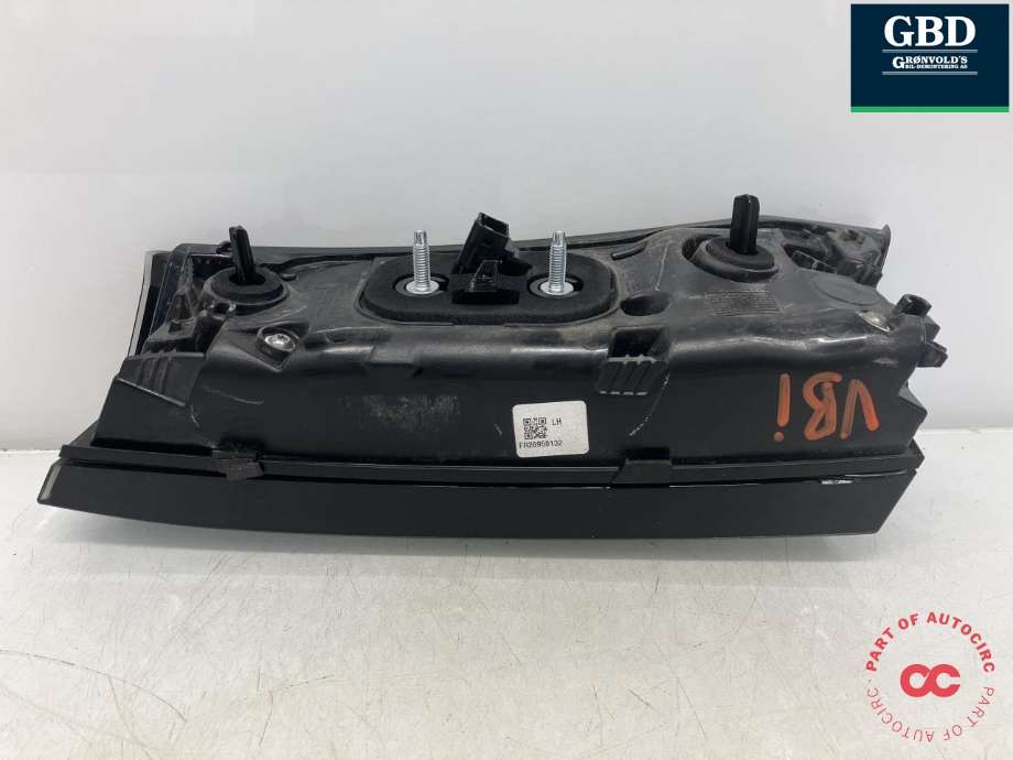 Baklykt venstre indre til Peugeot e-2008 2019-->> (98 259 575 80|)