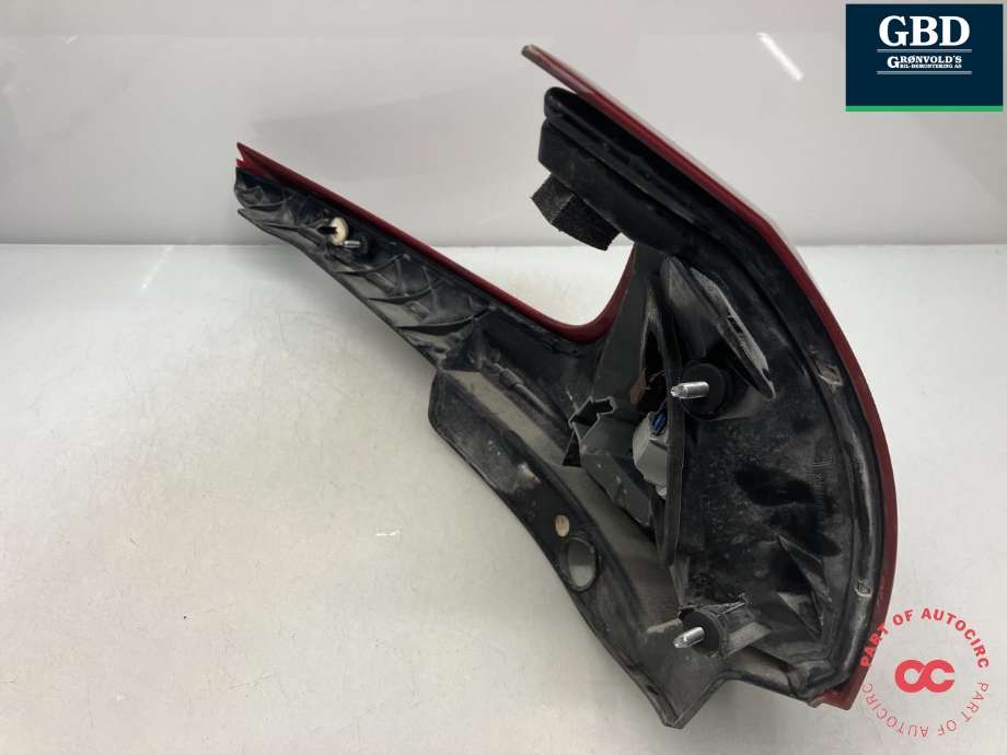 Baklykt venstre til Volvo XC60 2008-2013 (Type I, Fase 1)  (31323034|)
