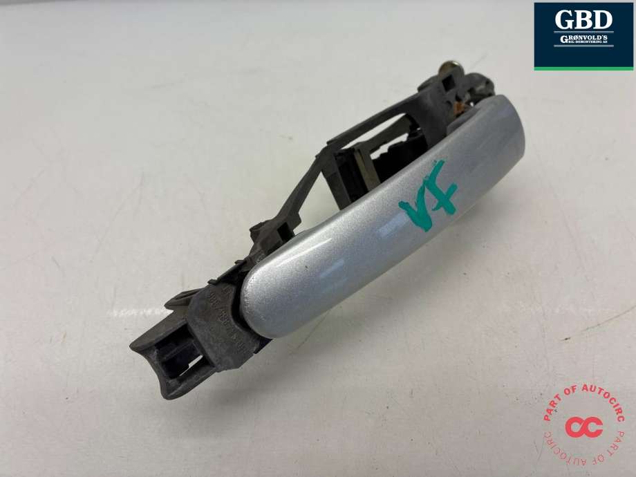 Dørhåndtak utv venstre foran til Audi TT 1998-2006 (Type I)  (3B0 837 207 G|3B0 837 885 D|)